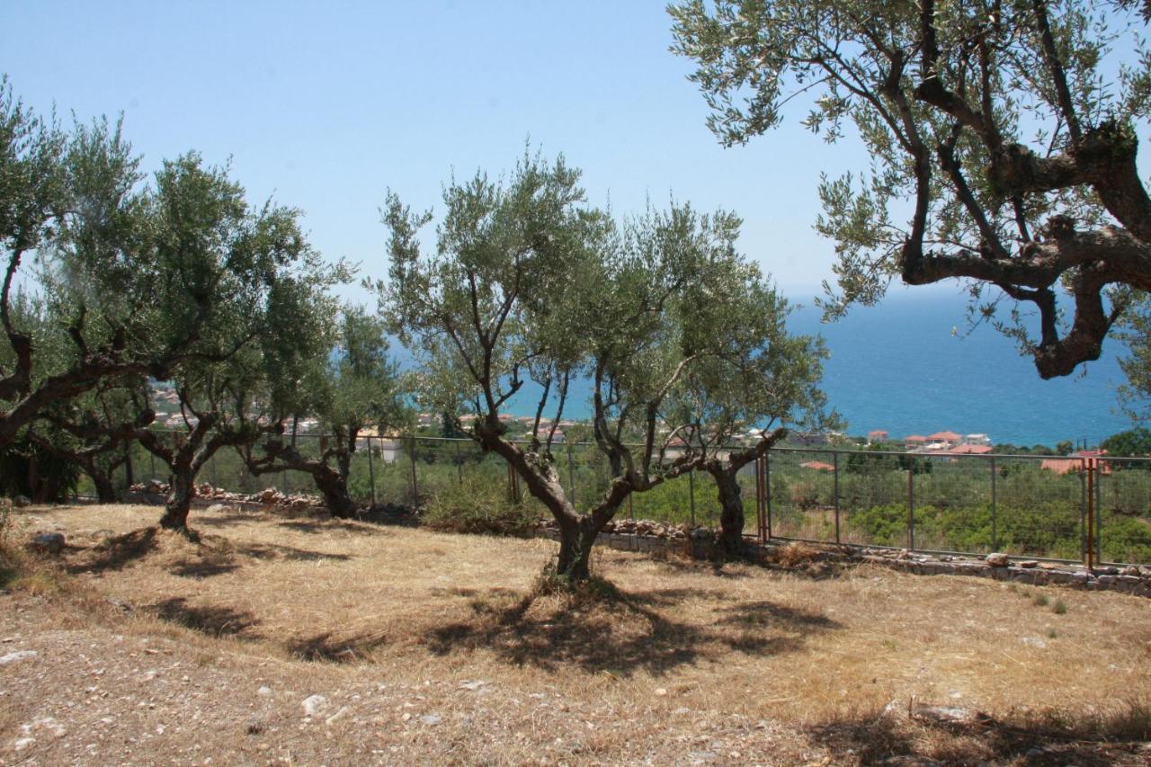 Sea And Mountain View Vila Calamata Exterior foto