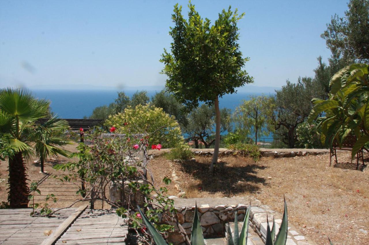 Sea And Mountain View Vila Calamata Exterior foto